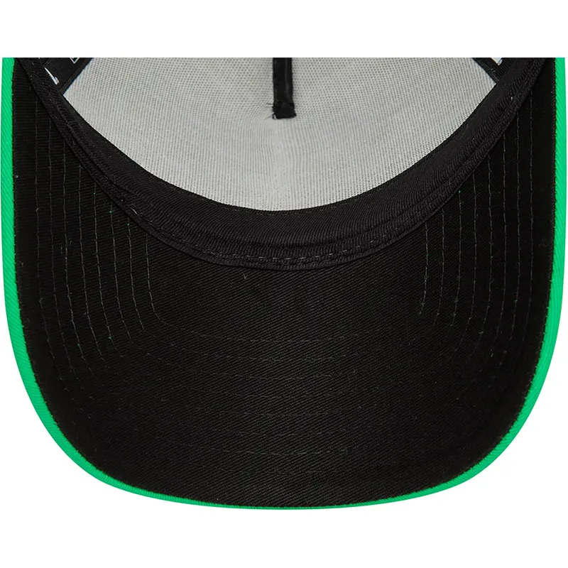mutzen-gebogen-multicolor-snapback-a-frame-character-der-rick-y-morty-von-new-era