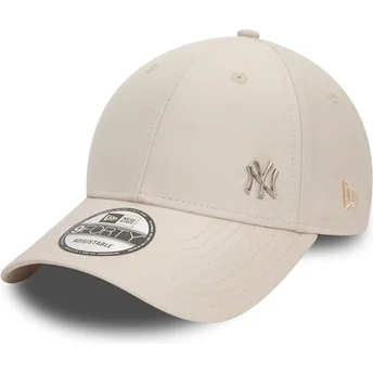 Cappellino curvo beige regolabile 9FORTY Flawless dei New York Yankees MLB di New Era