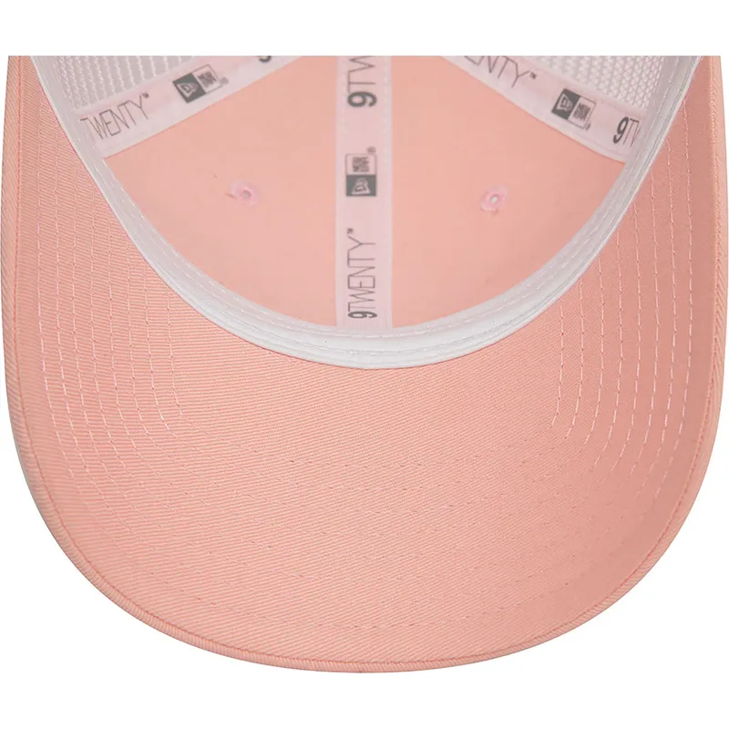 verstellbare-rosa-trucker-kappe-fur-damen-9twenty-von-new-era