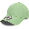hellgrune-verstellbare-curved-cap-9forty-essential-von-new-era