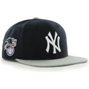 cappellino-piatto-nero-con-visiera-grigia-snapback-dei-new-york-yankees-mlb-sure-shot-di-47-brand