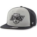 47-brand-flat-brim-los-angeles-kings-nhl-sure-shot-snapback-cap-grau-und-schwarz-