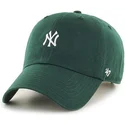 grune-gebogene-kappe-mit-kleinem-new-york-yankees-logo-mlb-clean-up-von-47-brand