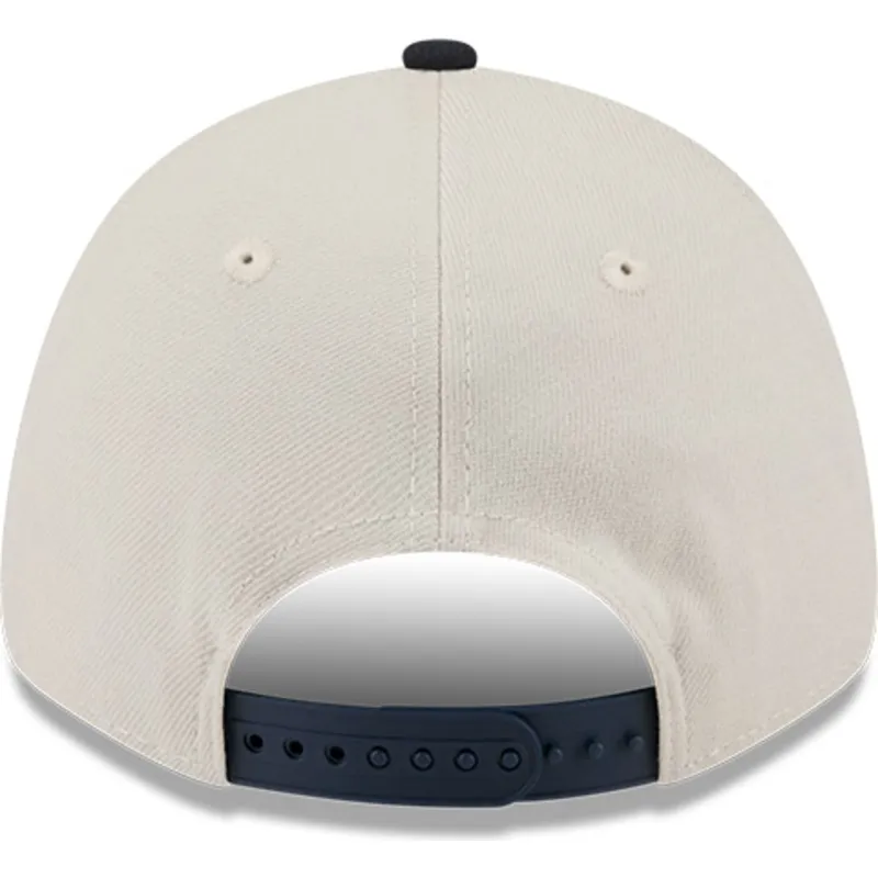 cappellino-curvo-beige-e-blu-marino-snapback-9forty-stretch-snap-4th-of-july-di-atlanta-braves-mlb-di-new-era