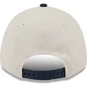 cappello-curvo-beige-e-blu-navy-snapback-9forty-stretch-snap-4th-of-july-dei-new-york-yankees-mlb-di-new-era