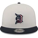 cappello-piatto-beige-e-blu-navy-snapback-9fifty-4th-of-july-dei-detroit-tigers-mlb-di-new-era