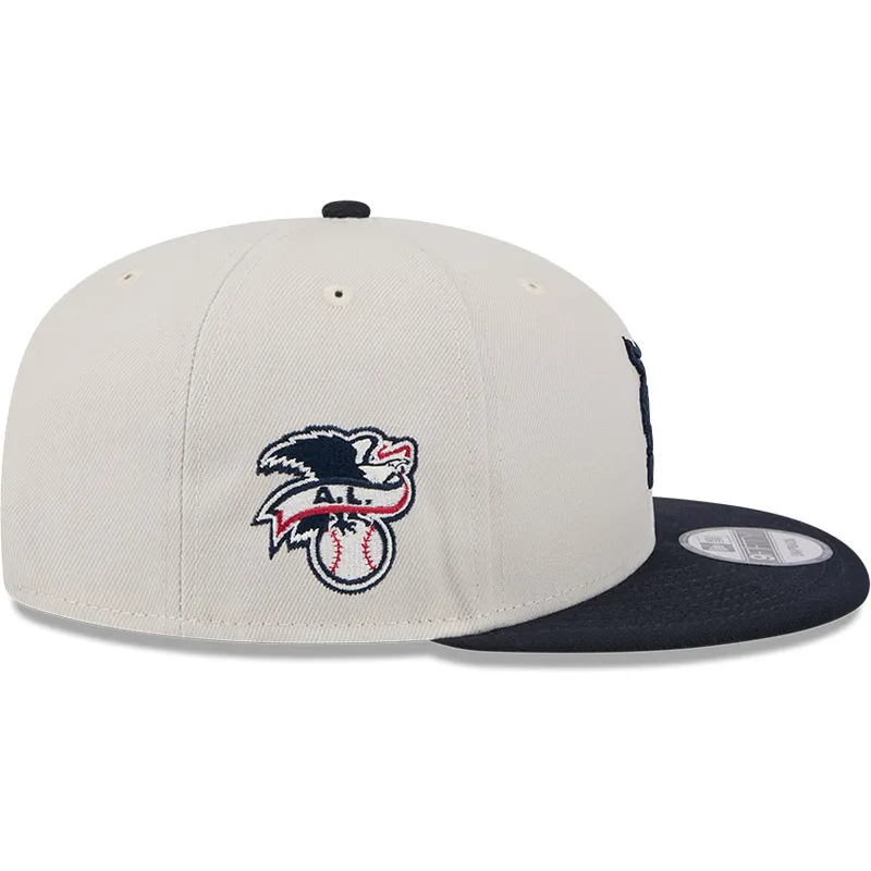 cappello-piatto-beige-e-blu-marino-snapback-9fifty-4th-of-july-di-detroit-tigers-mlb-di-new-era