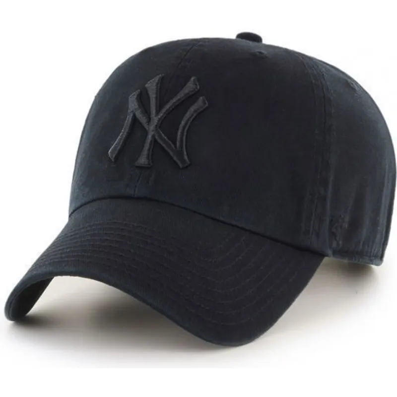 mork-svart-bojd-keps-med-svart-new-york-yankees-mlb-logga-clean-up-av-47-brand