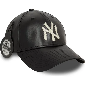 Schwarze verstellbare 9FORTY Lederkappe der New York Yankees MLB von New Era