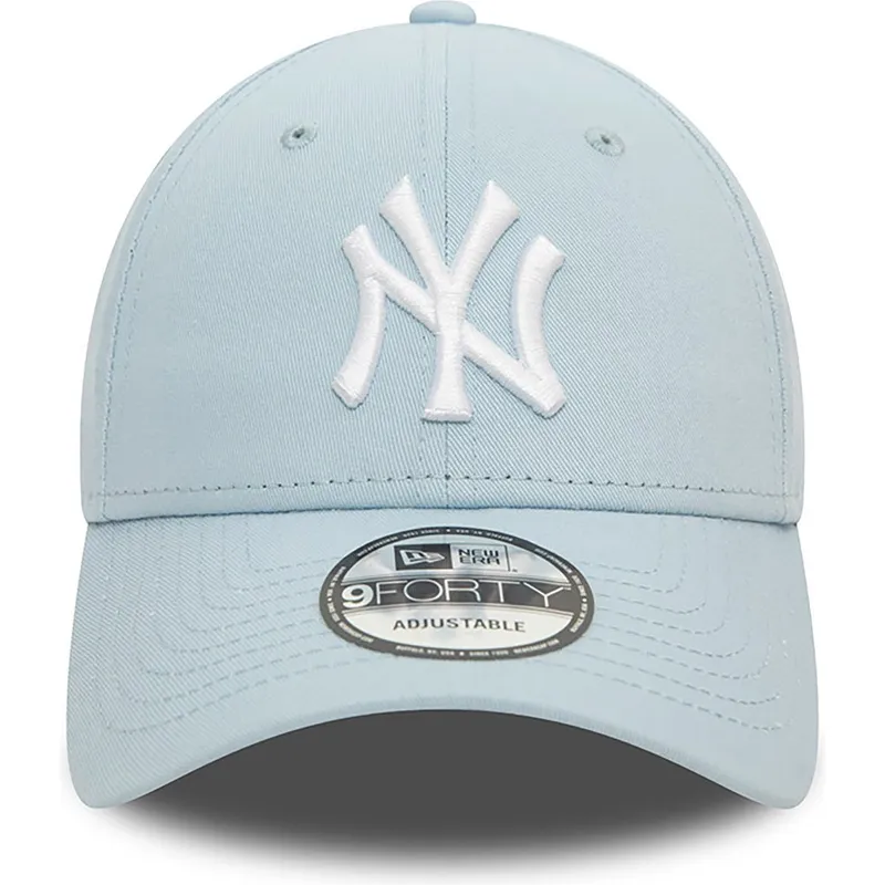 cappelli-curva-blu-cinghia-regolabile-claro-9forty-league-essential-dei-new-york-yankees-mlb-di-new-era