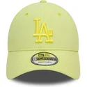 casquette-courbee-verte-claire-ajustable-avec-logo-vert-9forty-league-essential-los-angeles-dodgers-mlb-new-era