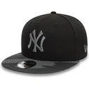 cappello-snapback-nero-a-visiera-piatta-con-logo-grigio-per-bambino-9fifty-contrast-dei-new-york-yankees-mlb-di-new-era