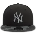 cappello-snapback-nero-a-visiera-piatta-con-logo-grigio-per-bambino-9fifty-contrast-dei-new-york-yankees-mlb-di-new-era