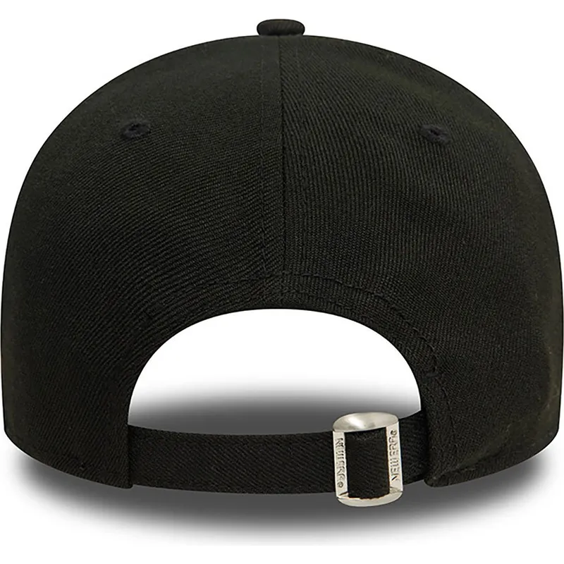 cappelli-curva-nero-cinghia-regolabile-9twenty-di-new-era
