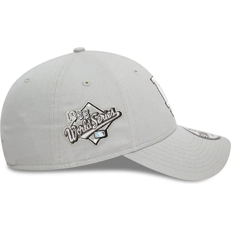 cappelli-curva-grigio-cinghia-regolabile-9forty-flower-icon-dei-los-angeles-dodgers-mlb-di-new-era