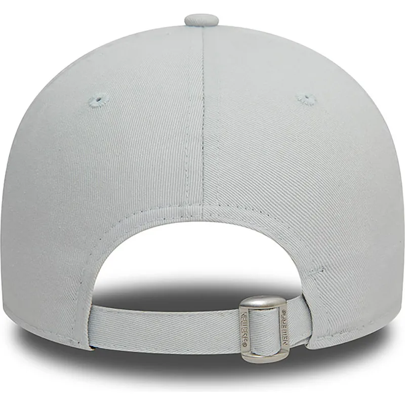 graue-verstellbare-curved-cap-9forty-seasonal-von-vespa-piaggio-von-new-era