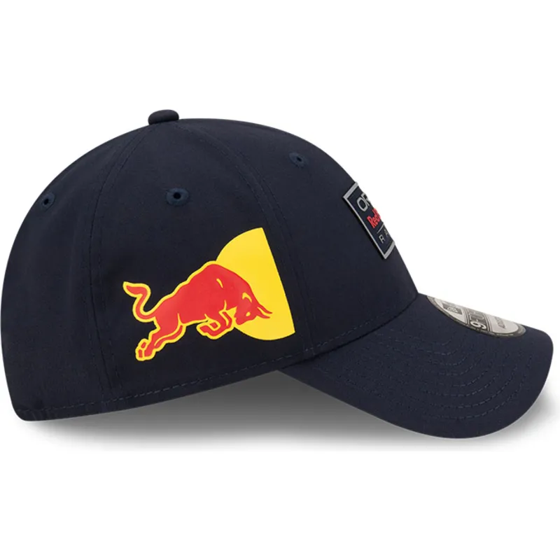 cappellino-visiera-curva-blu-marino-regolabile-9forty-repreve-graphic-di-red-bull-racing-formula-1-di-new-era