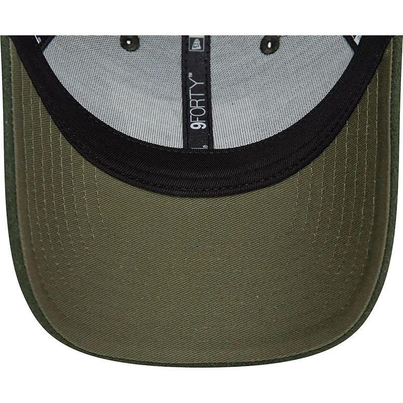 cappellino-con-visiera-curva-verde-regolabile-9forty-puff-patch-di-mclaren-racing-formula-1-di-new-era