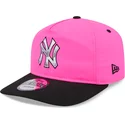 casquette-courbee-rose-et-noire-snapback-golfer-chrome-logo-new-york-yankees-mlb-new-era