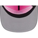 cappellino-curvo-rosa-e-nero-snapback-golfer-chrome-logo-dei-new-york-yankees-mlb-di-new-era