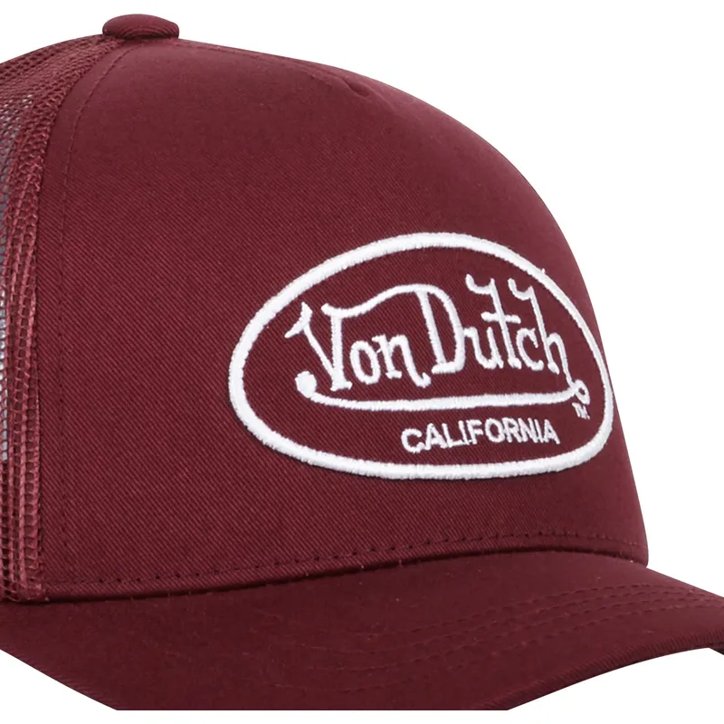czerwona-regulowana-czapka-trucker-lof-b11-marki-von-dutch