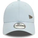 casquette-courbee-bleue-claire-ajustable-9forty-pin-new-era