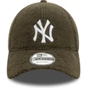 cappellino-curvo-verde-regolabile-9forty-borg-dei-new-york-yankees-mlb-di-new-era