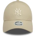 beige-verstellbare-damenkappe-mit-gebogenem-schirm-und-beigem-logo-9forty-midi-pu-der-new-york-yankees-mlb-von-new-era
