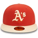 cappello-piatto-arancione-e-beige-aderente-59fifty-side-patch-degli-oakland-athletics-mlb-di-new-era