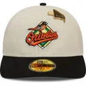 gorra-curva-beige-y-negra-ajustada-59fifty-pin-de-baltimore-orioles-mlb-de-new-era
