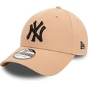 cappellino-beige-con-visiera-curva-aderente-con-logo-nero-39thirty-league-essential-dei-new-york-yankees-mlb-di-new-era