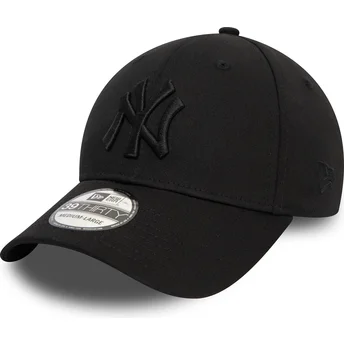 Casquette courbée noire ajustée avec logo noir 39THIRTY Monochrome New York Yankees MLB New Era