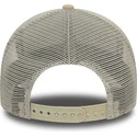 cappellino-trucker-beige-9forty-a-frame-cord-graphic-di-new-york-stati-e-paesi-di-new-era
