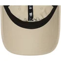 cappellino-beige-regolabile-9twenty-heritage-script-di-new-era