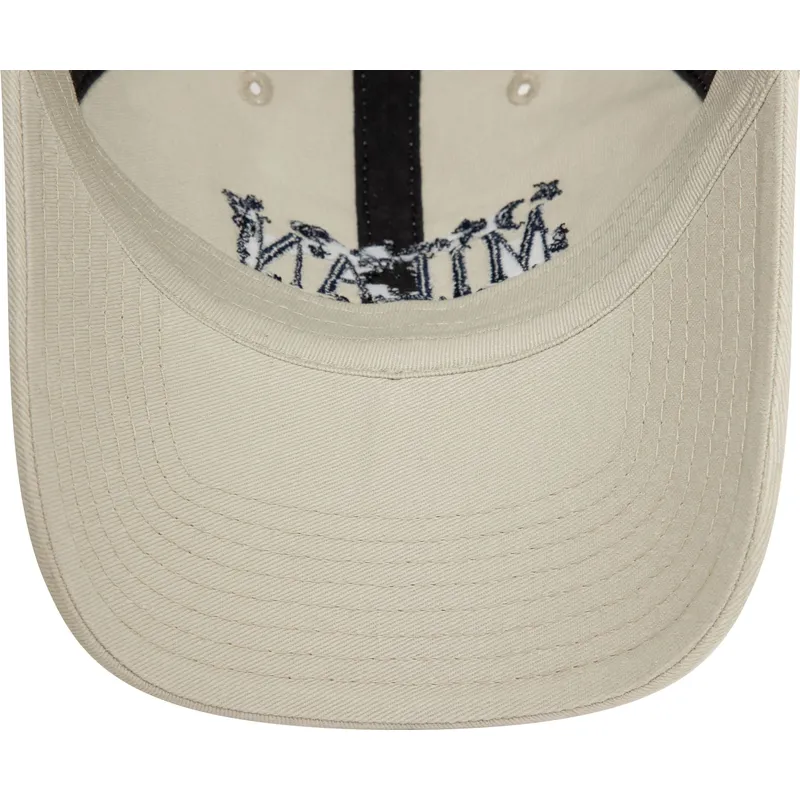 cappelli-curva-beige-cinghia-regolabile-9twenty-scribble-dei-ac-milan-serie-a-di-new-era