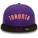 platt-keps-lila-och-svart-justerad-59fifty-classic-toronto-raptors-nba-fran-new-era