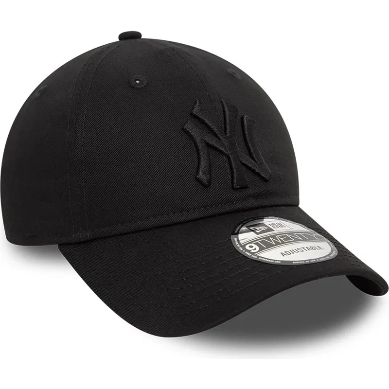 czarna-regulowana-czapka-z-zakrzywionym-daszkiem-z-czarnym-logo-9twenty-league-essential-new-york-yankees-mlb-od-new-era