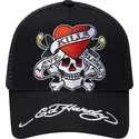 svart-truckerkeps-love-kills-slowly-fran-ed-hardy