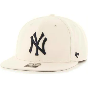 Gorra plana beige lisa snapback de MLB New York Yankees de 47 Brand