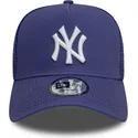 new-era-9forty-a-frame-league-essential-new-york-yankees-mlb-purple-trucker-hat