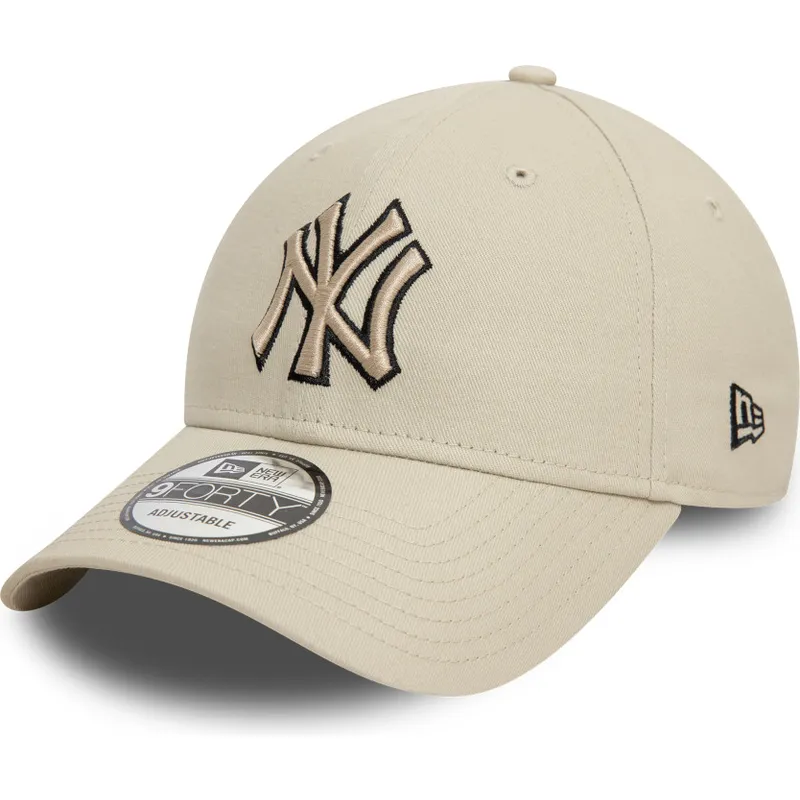 buet-beige-justerbar-kasket-med-sort-logo-9forty-team-outline-fra-new-york-yankees-mlb-fra-new-era