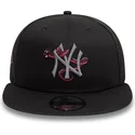 cappello-snapback-nero-con-visiera-piatta-e-logo-grigio-9fifty-icon-dei-new-york-yankees-mlb-snake-di-new-era