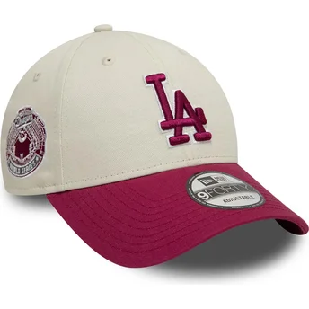 Gorra curva beige y roja ajustable con logo rojo 9FORTY World Series Patch de Los Angeles Dodgers MLB de New Era