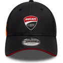 schwarze-verstellbare-curved-cap-9forty-gradient-print-von-ducati-motor-motogp-von-new-era
