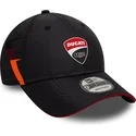 schwarze-verstellbare-curved-cap-9forty-gradient-print-von-ducati-motor-motogp-von-new-era