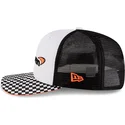 gorra-trucker-plana-blanca-y-negra-snapback-9fifty-checkered-visor-de-mclaren-racing-formula-1-de-new-era