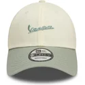 cappellino-curvo-verde-chiaro-regolabile-9forty-contrast-side-di-vespa-piaggio-di-new-era