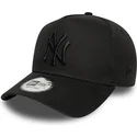 sort-curved-snapback-kasket-med-sort-e-frame-league-essential-logo-fra-new-york-yankees-mlb-fra-new-era