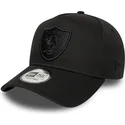 cappellino-curvo-nero-snapback-e-frame-essential-dei-las-vegas-raiders-nfl-di-new-era