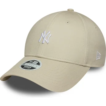 Beżowa, regulowana czapka z zakrzywionym daszkiem dla kobiet 9FORTY Mini Logo New York Yankees MLB od New Era